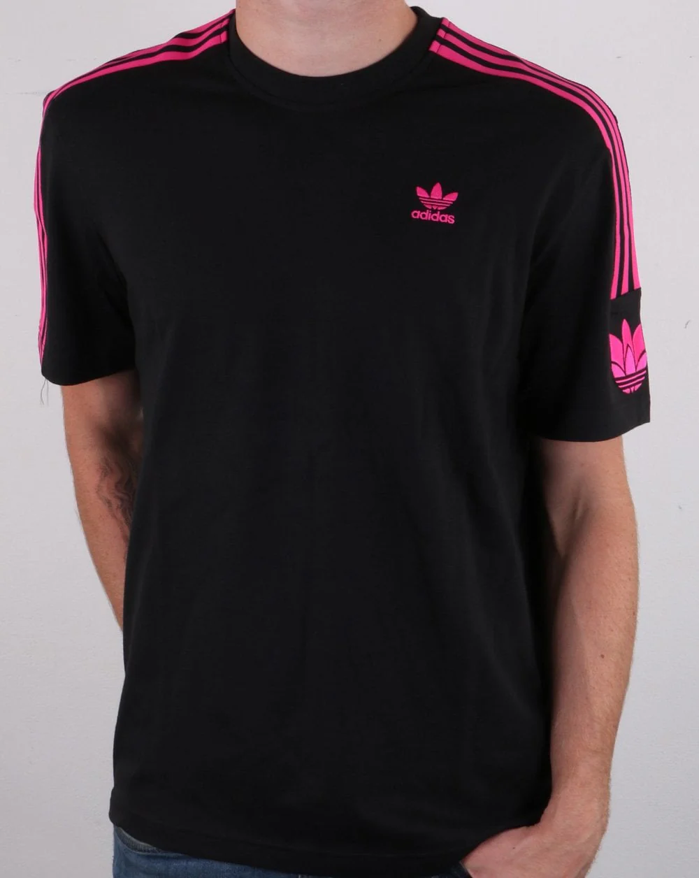 Adidas Originals 3D Trefoil 3 Stripes T Shirt Black/Pink - Image 3