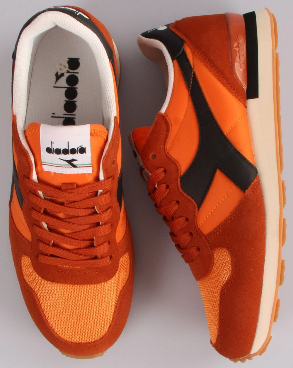 Diadora Camaro Trainers Gold Flame/Black - Image 2