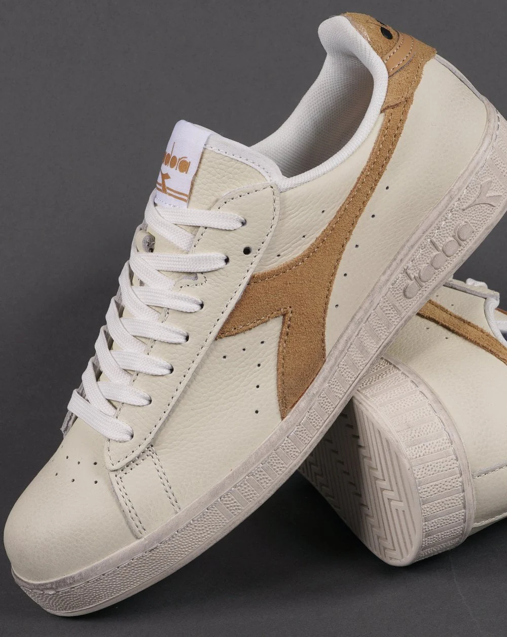Diadora Game Low Waxed Trainer off White / Soft Gold