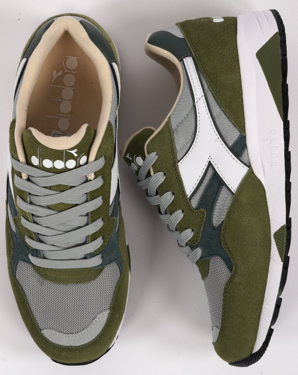 Diadora N902 Trainer Silver/Green - Image 5