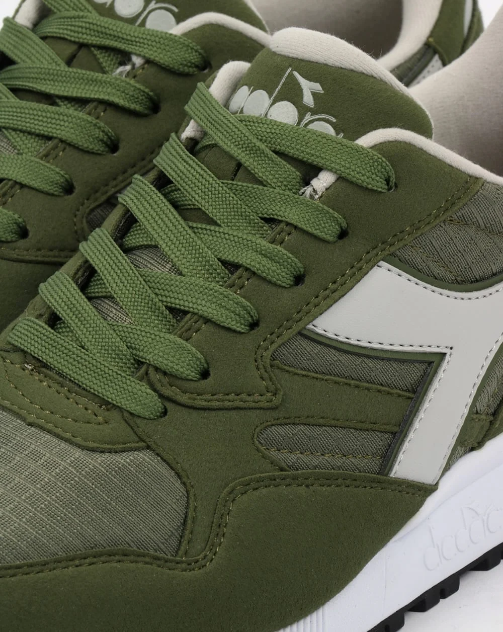 Diadora N902 Trainers Green Olive - Image 4