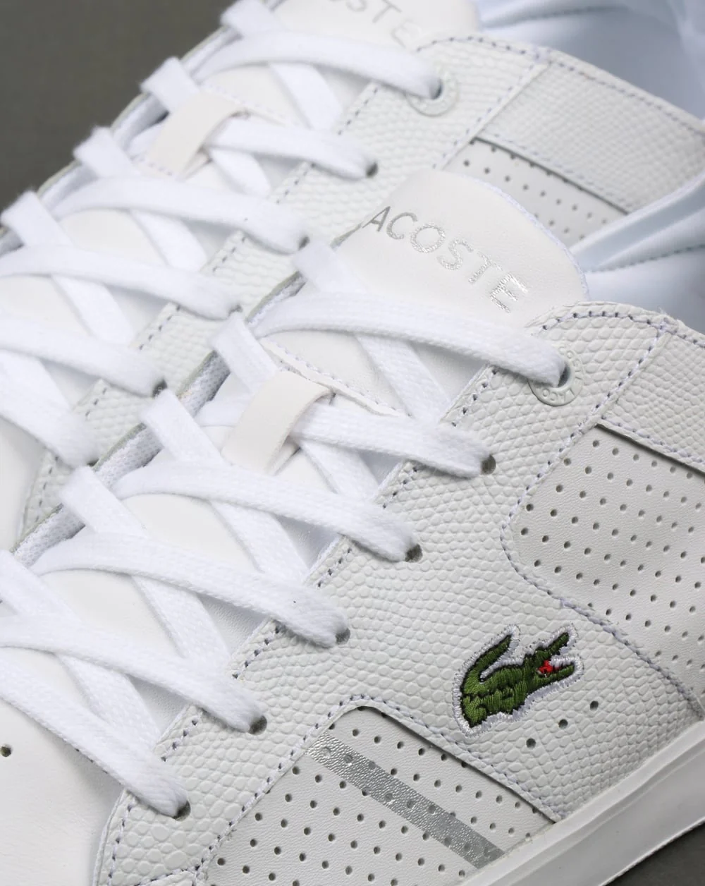 Lacoste Novas Trainers White/Silver - Image 4