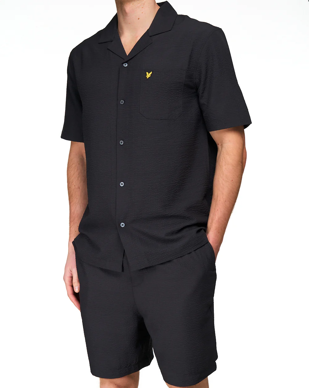 Lyle & Scott Crinkle Resort SS Shirt Jet Black - Image 5