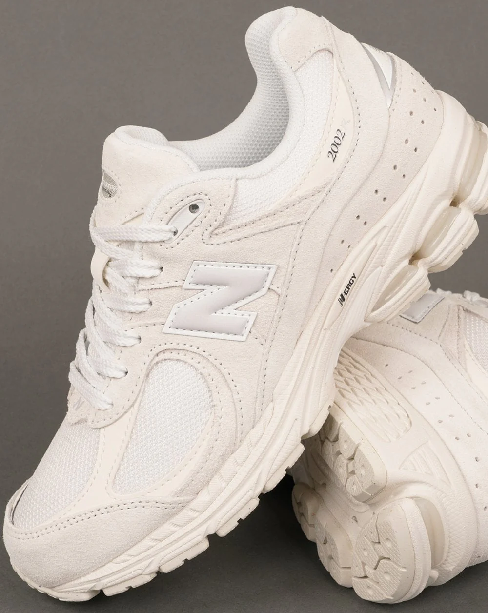 New Balance 2002R Trainers Sea Salt