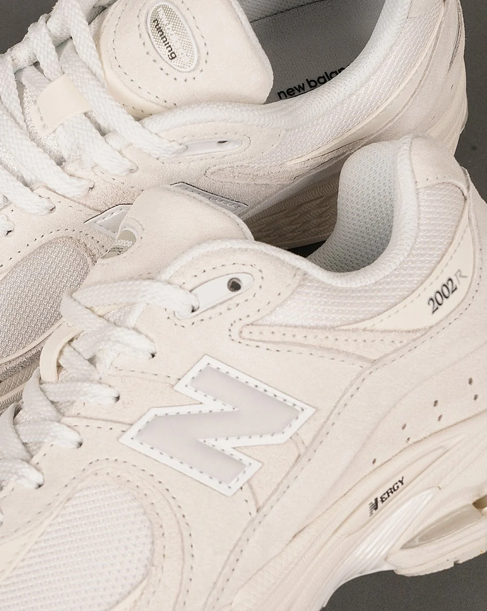 New Balance 2002R Trainers Sea Salt - Image 3