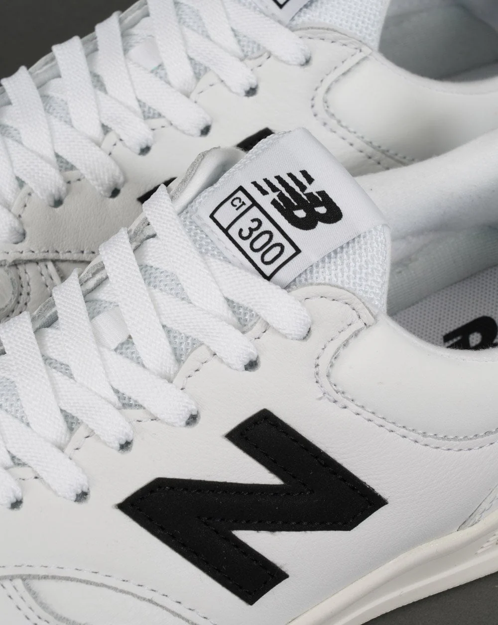 New Balance 300 Leather Trainer White/Black - Image 4