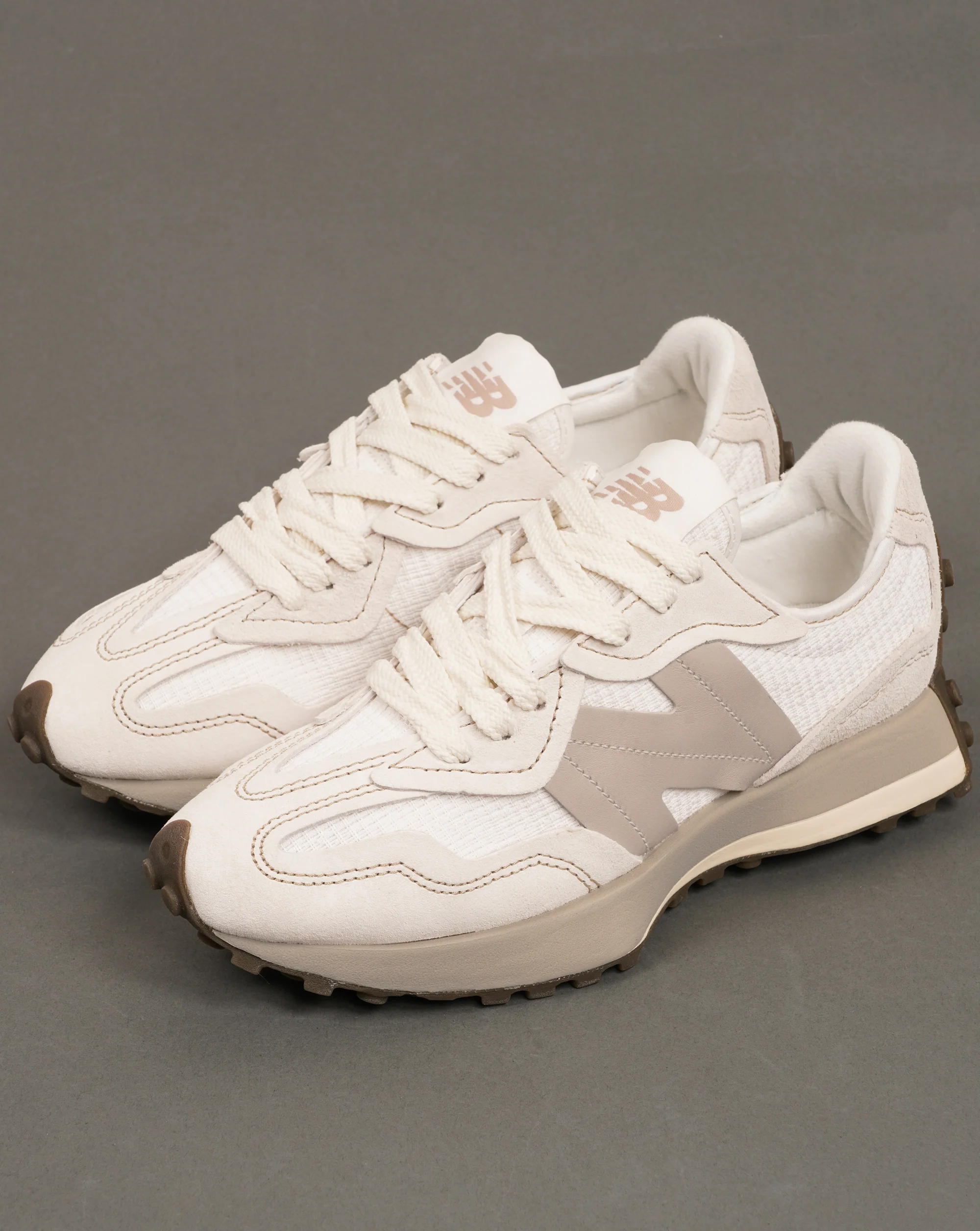 New Balance 327 Trainers Sea Salt - Image 2