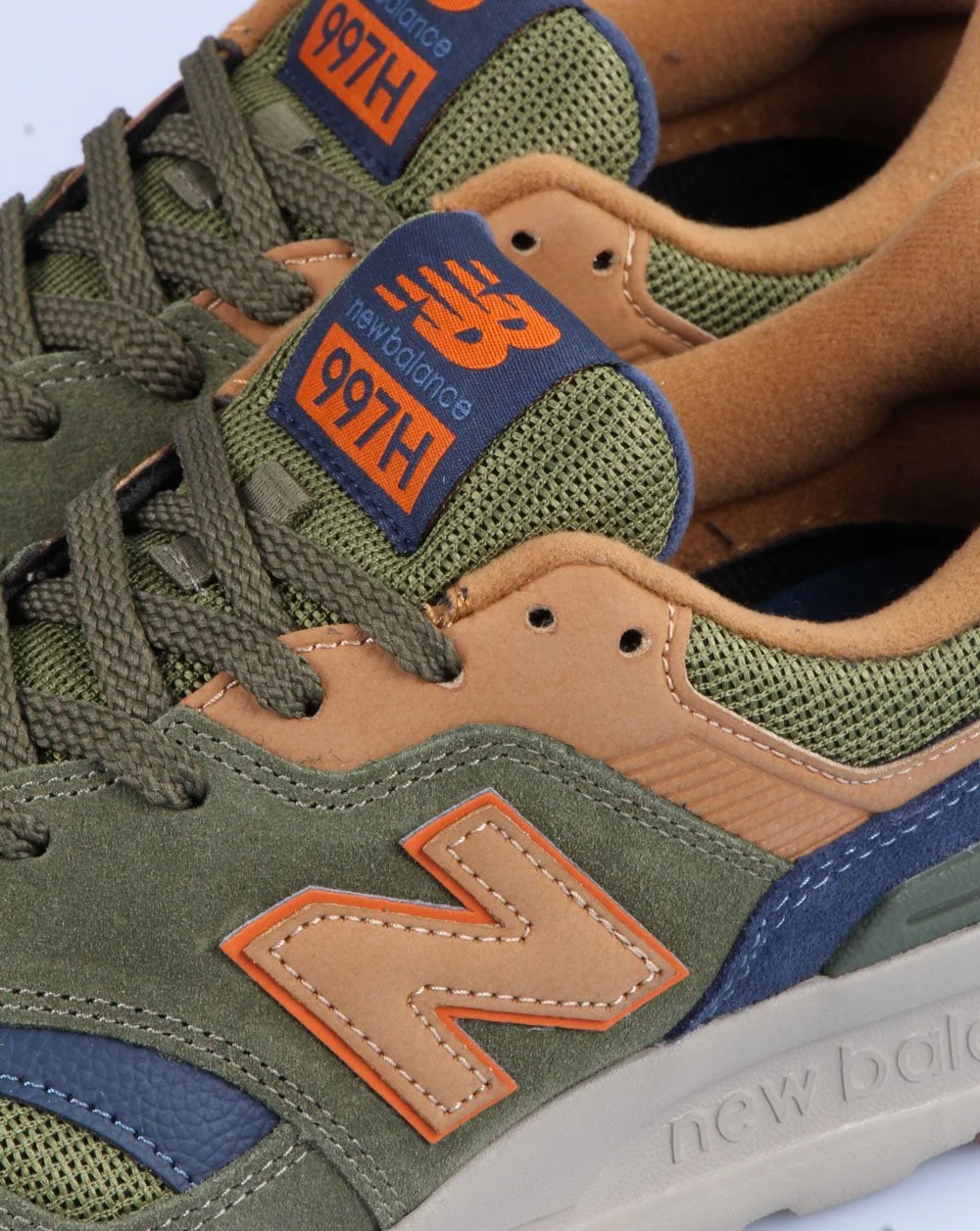 New Balance 997 Trainer Green - Image 4