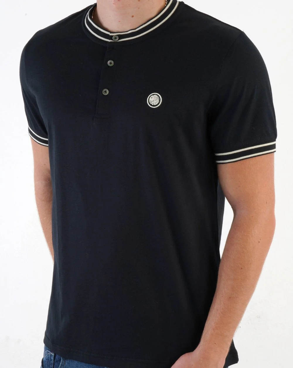 Pretty Green Beta Henley T-shirt Black - Image 2