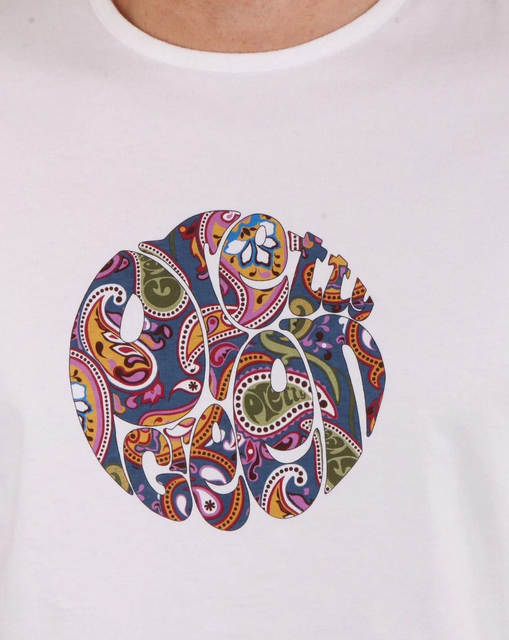 Pretty Green Thornley Paisley Logo T Shirt White Vintage - Image 2