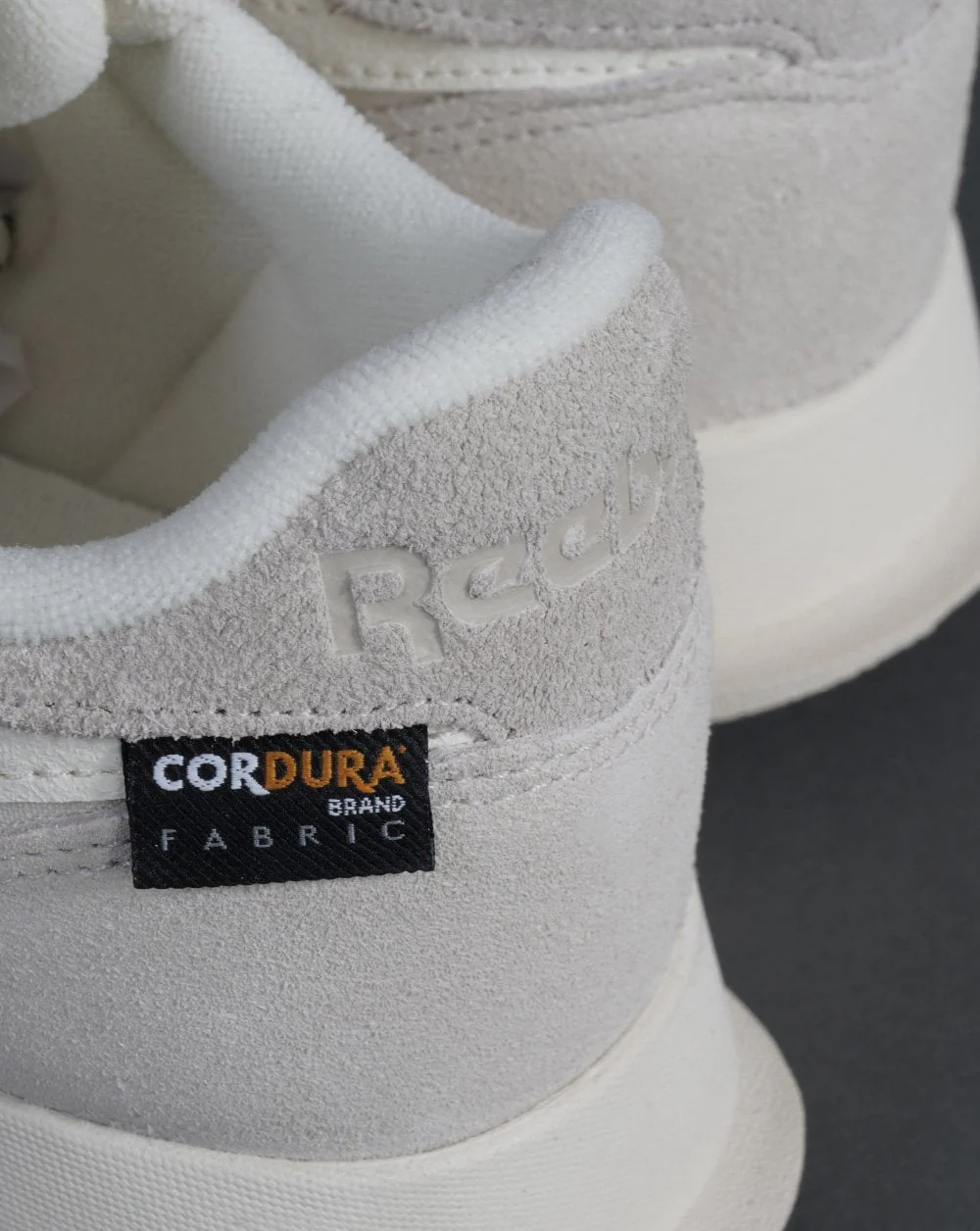 Reebok Classic Cordura Winterized Trainers White - Image 4