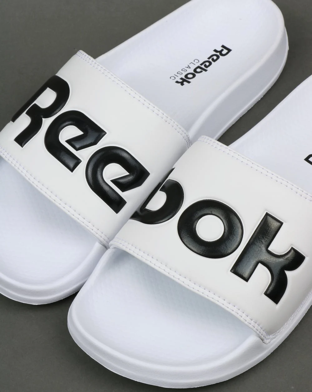 Reebok Classic Logo Sliders White - Image 2