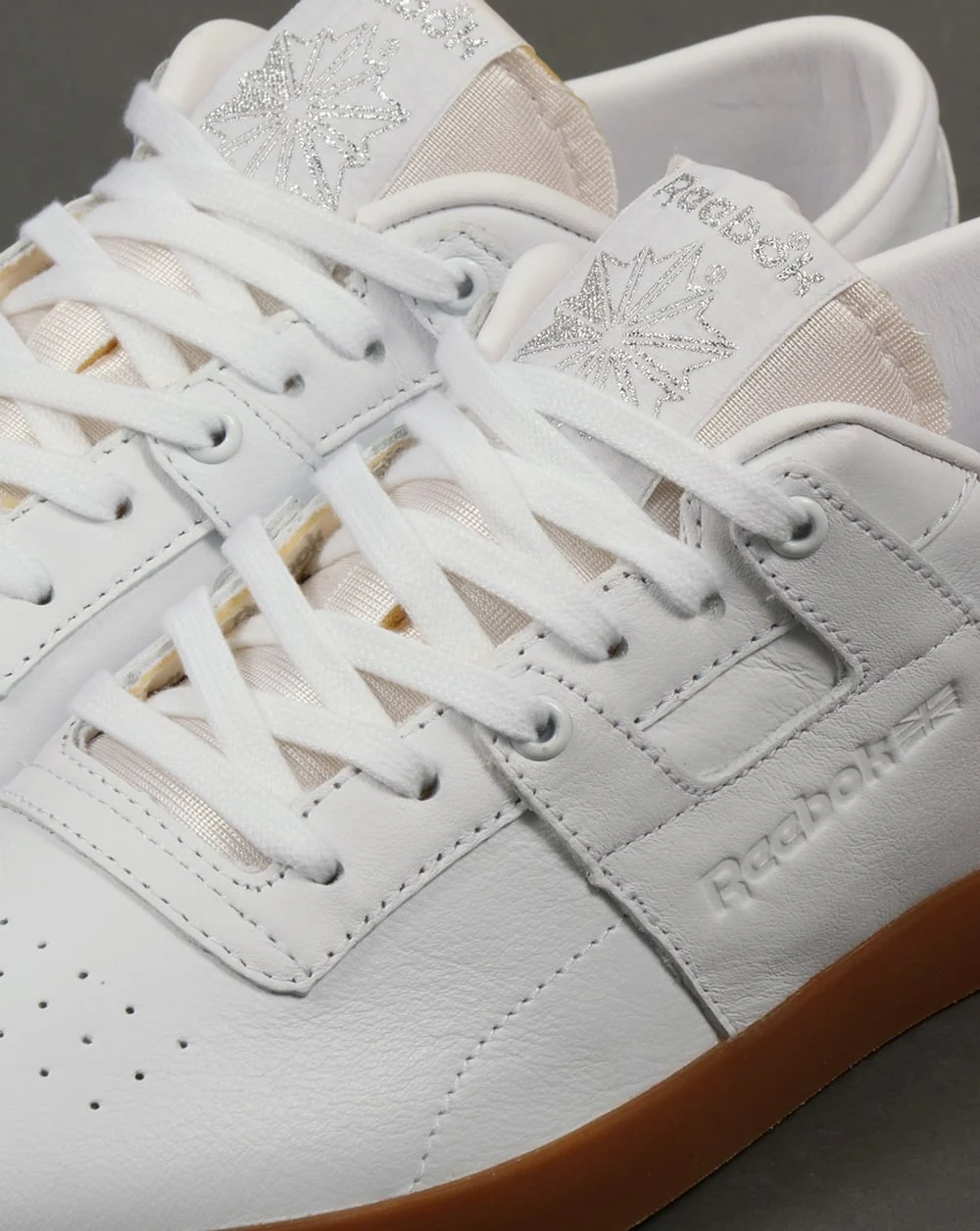Reebok Workout Low CLN FVS Trainers White/Silver/Gum - Image 4