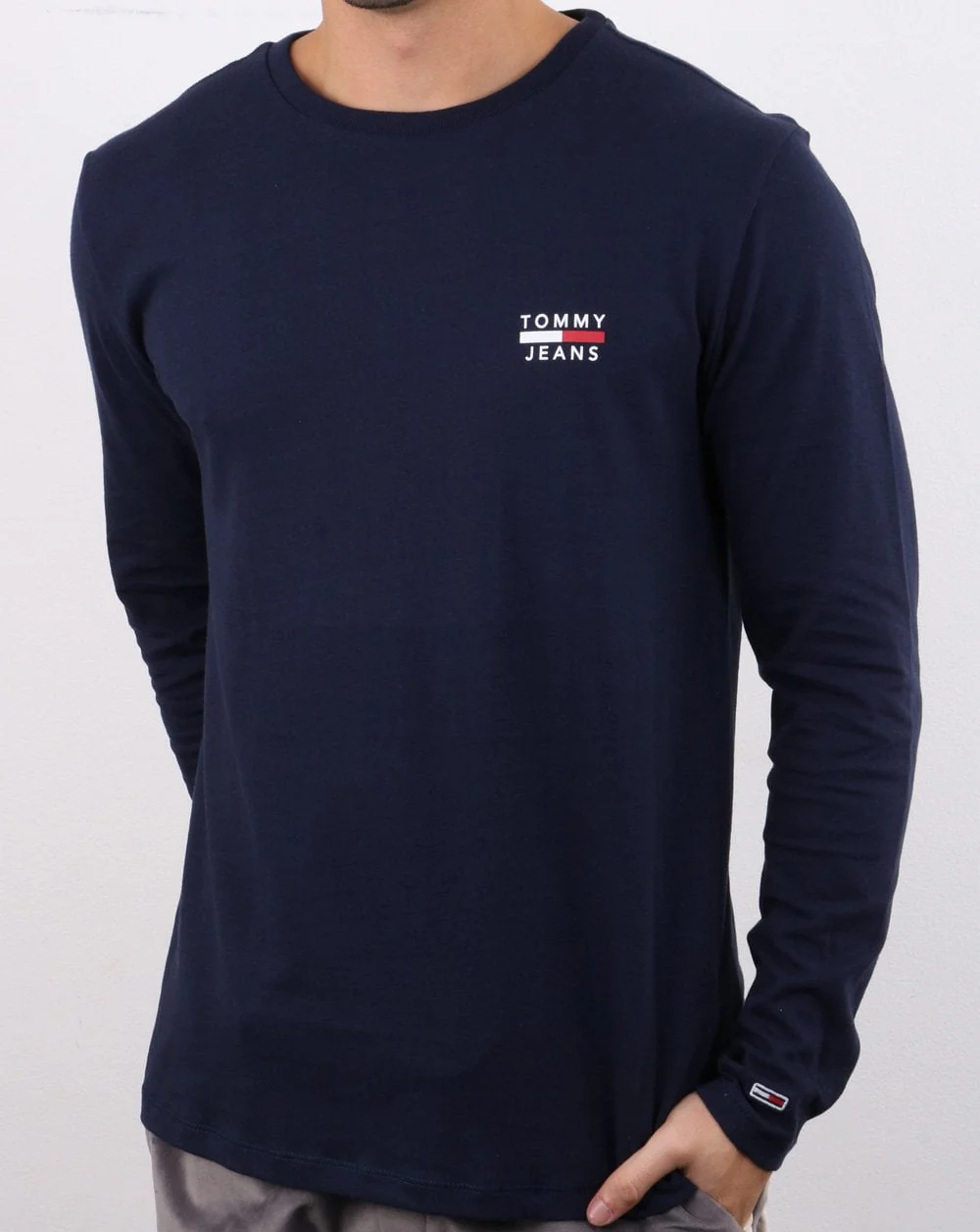 Tommy Hilfiger Long Sleeve Logo T-shirt Navy - Image 2