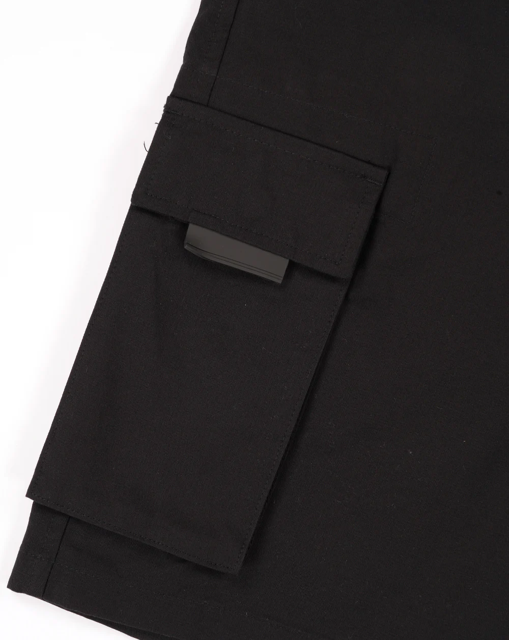 Weekend Offender Cargo Shorts Black - Image 4