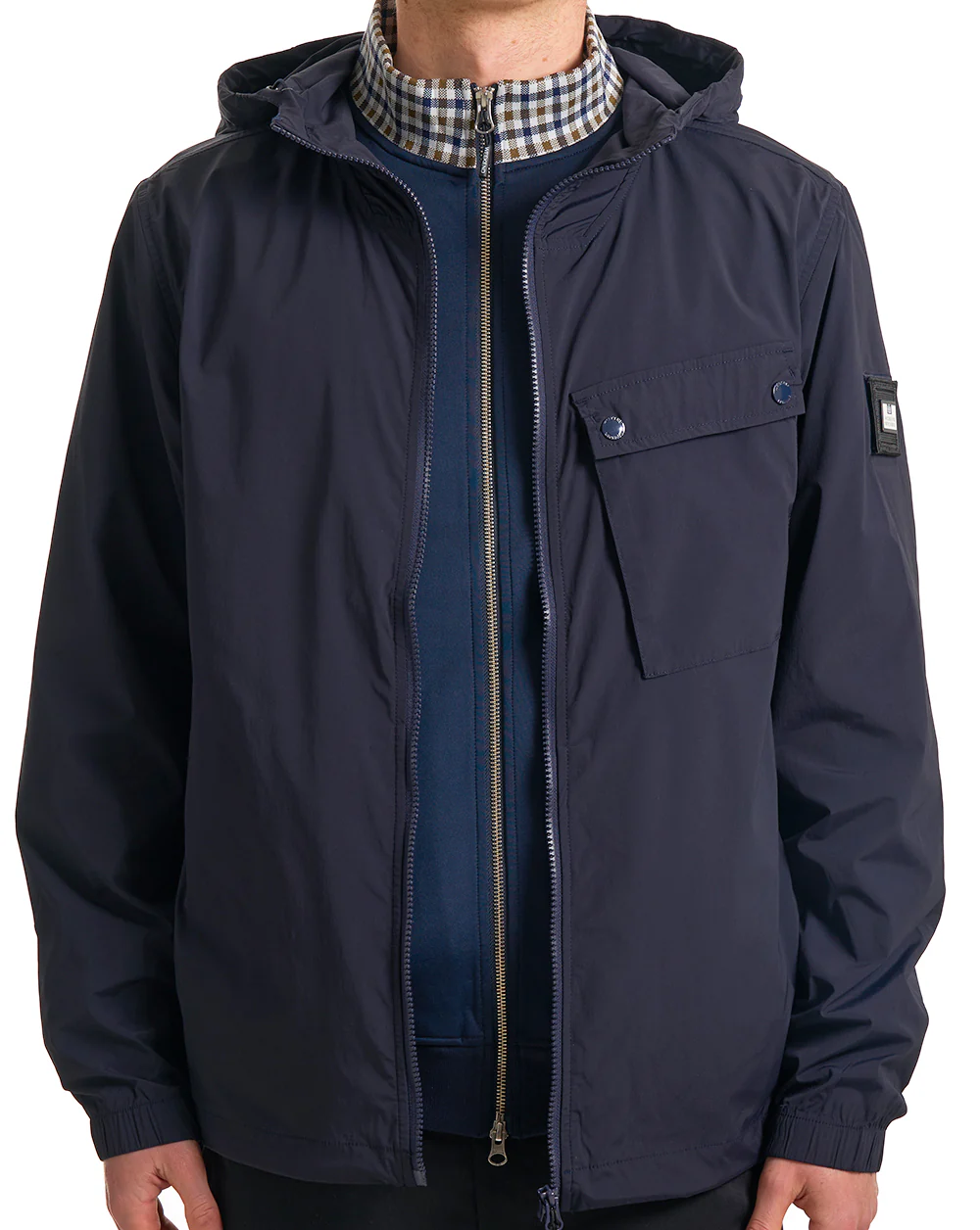 Weekend Offender Temara Technical Windbreaker Navy - Image 3